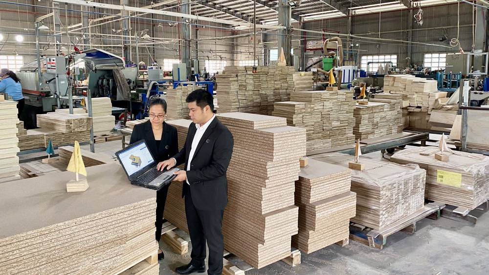 Nhà máy Đồng Quốc Hưng Furniture 1